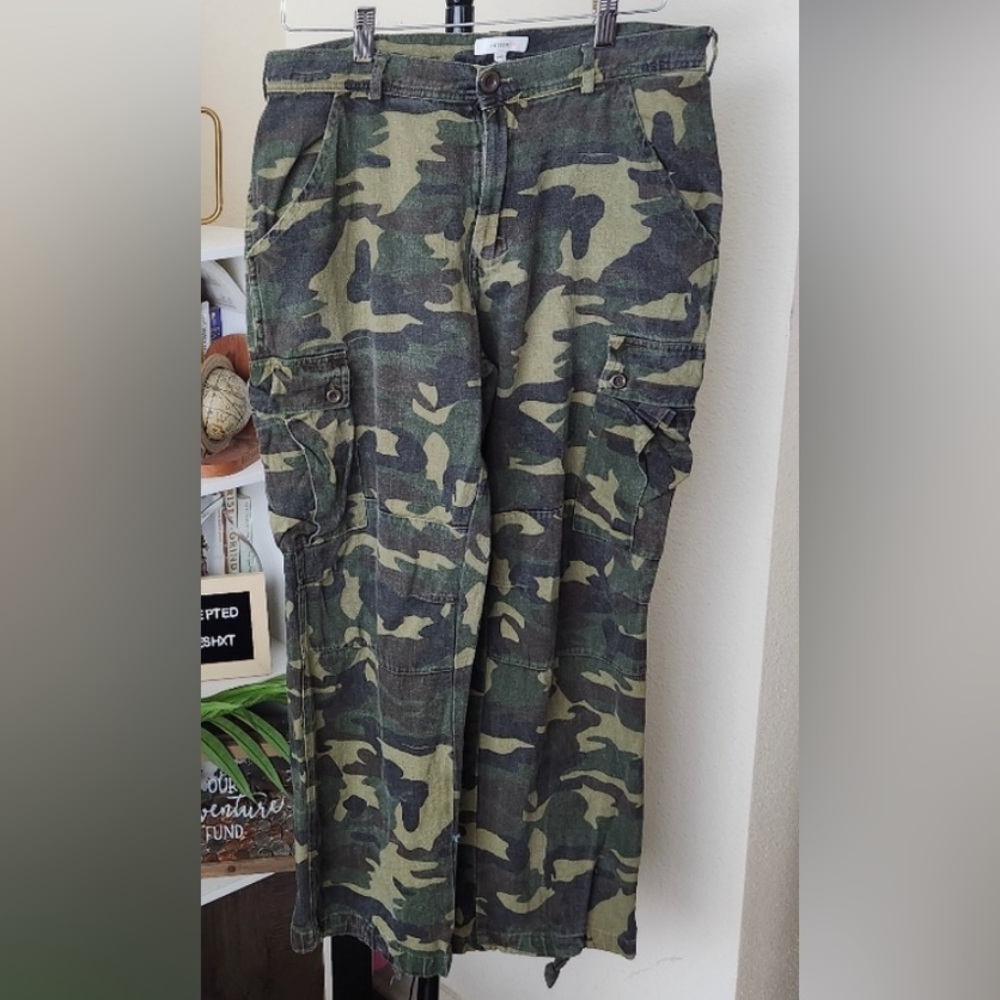 Better Be Camouflage Cargo Pants
